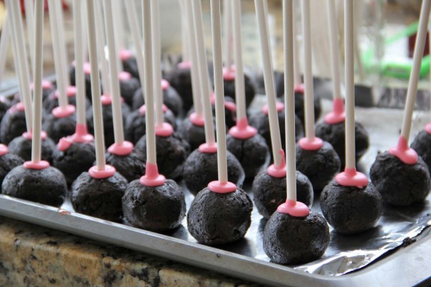 easter oreo cake balls