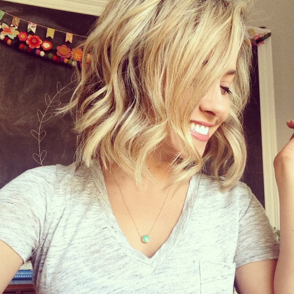 How To Beach Waves For Short Hair Little Miss Momma Bloglovin