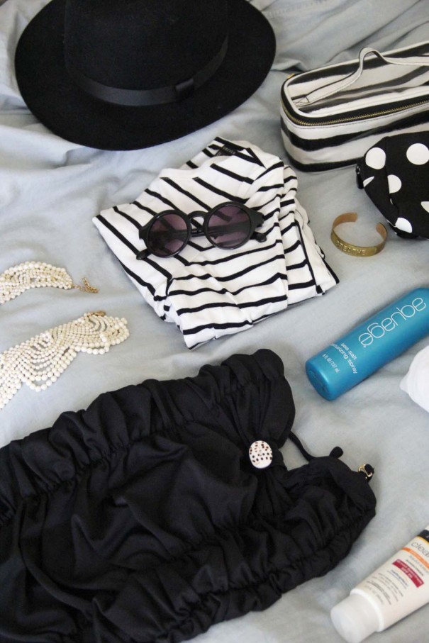 vacation packing black and white