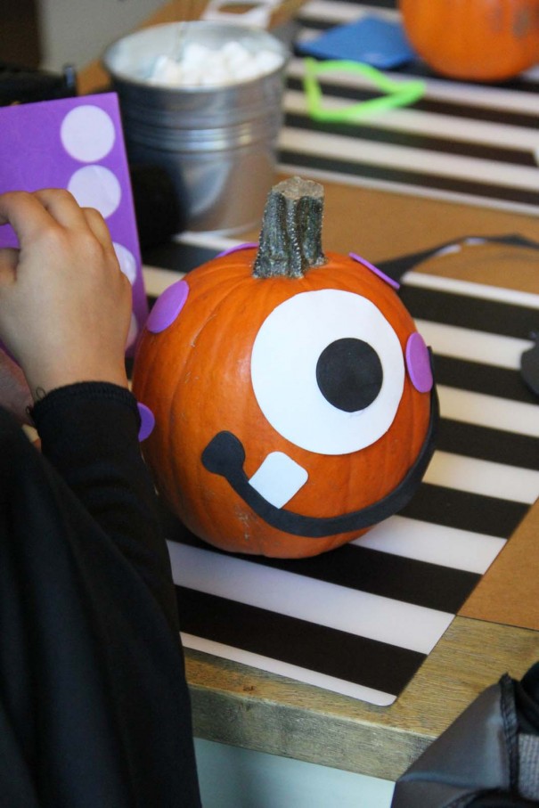 pumpkin decorating for kids