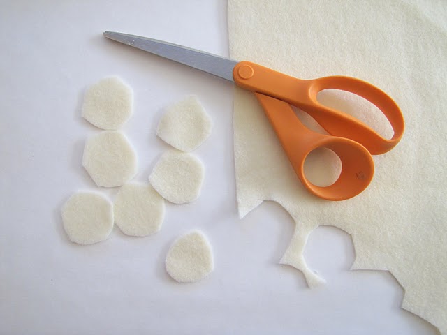 Felt circles