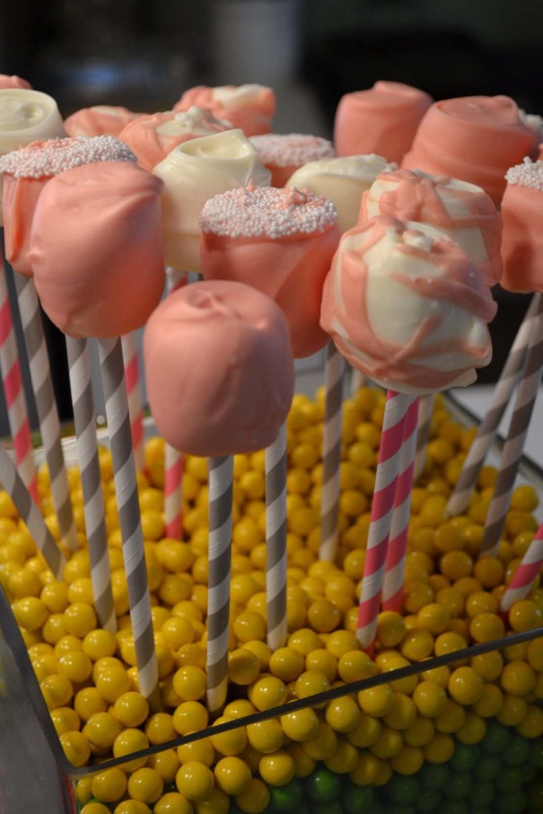 marshmallow pops