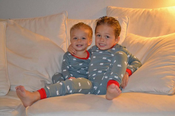 boys christmas pajamas