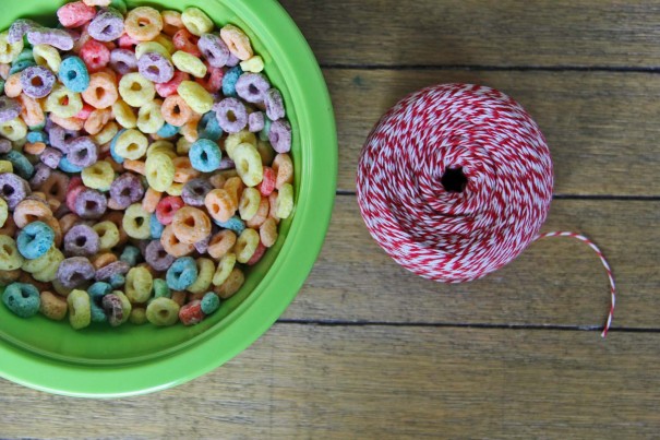 fruit loop necklaces diy