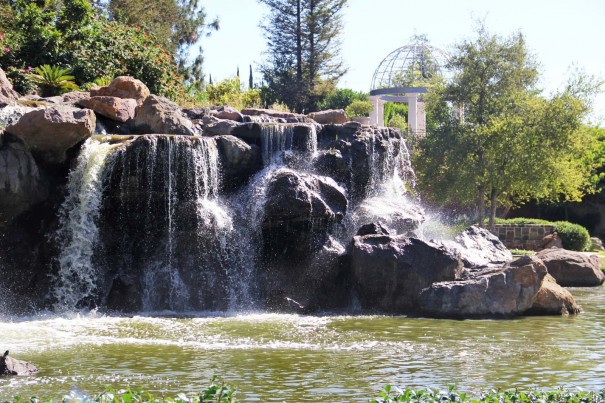 fs westlake village waterfall