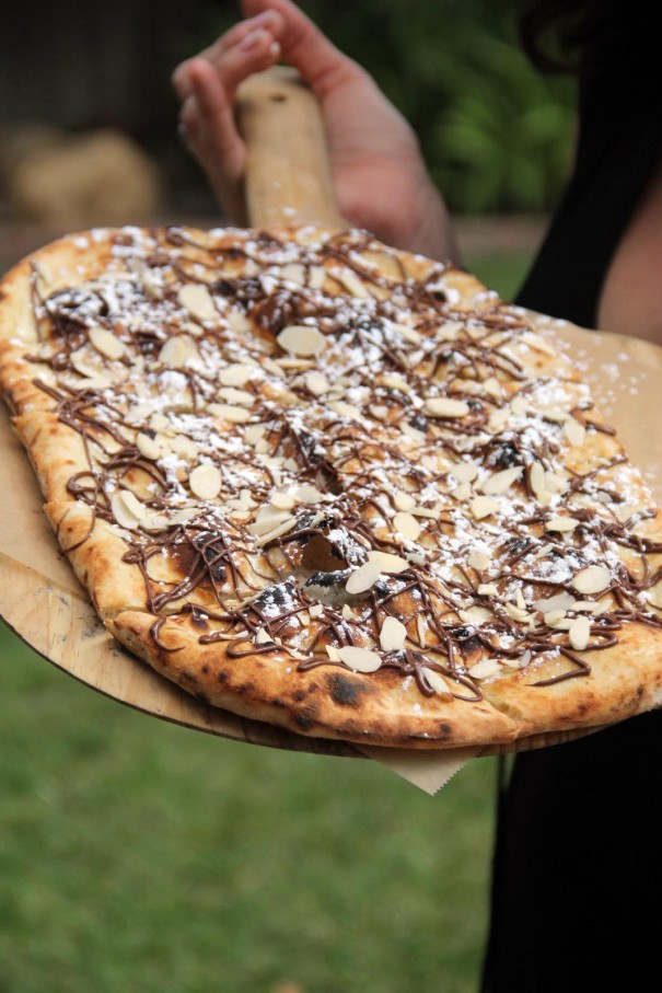 nutella pizza