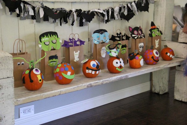 kids decorated pumpkins