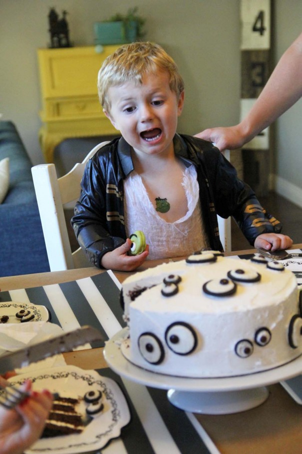 kids having cake