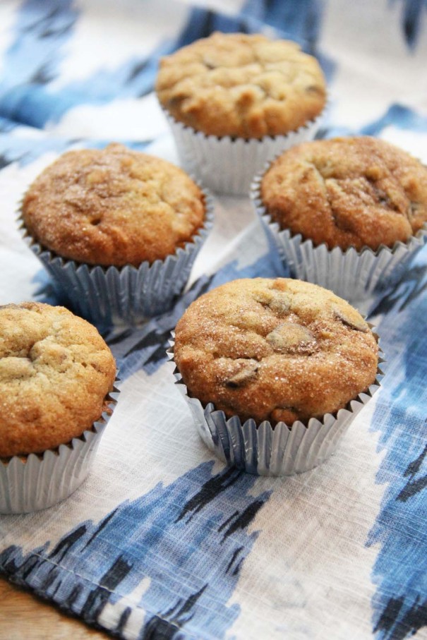 cinnamon sugar banana nut muffins