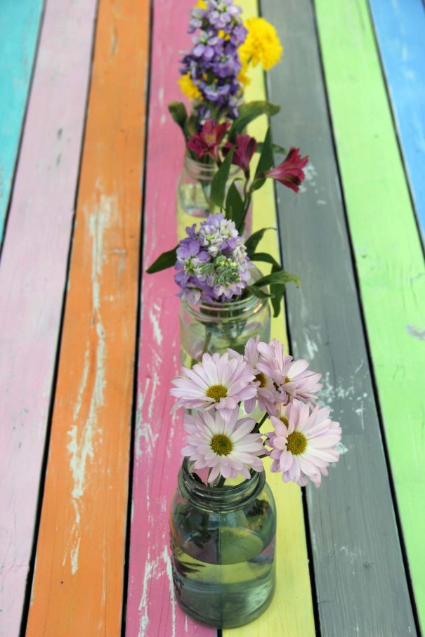spring flowers table