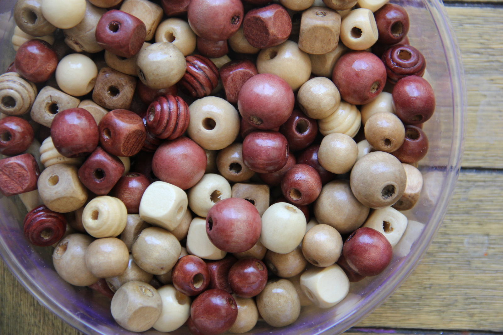 DIY Beaded Toy Necklaces for Kids craft Little Miss Momma