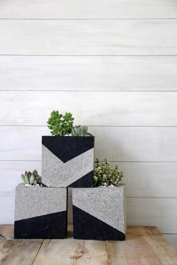 DIY Painted Cinder Block Planters